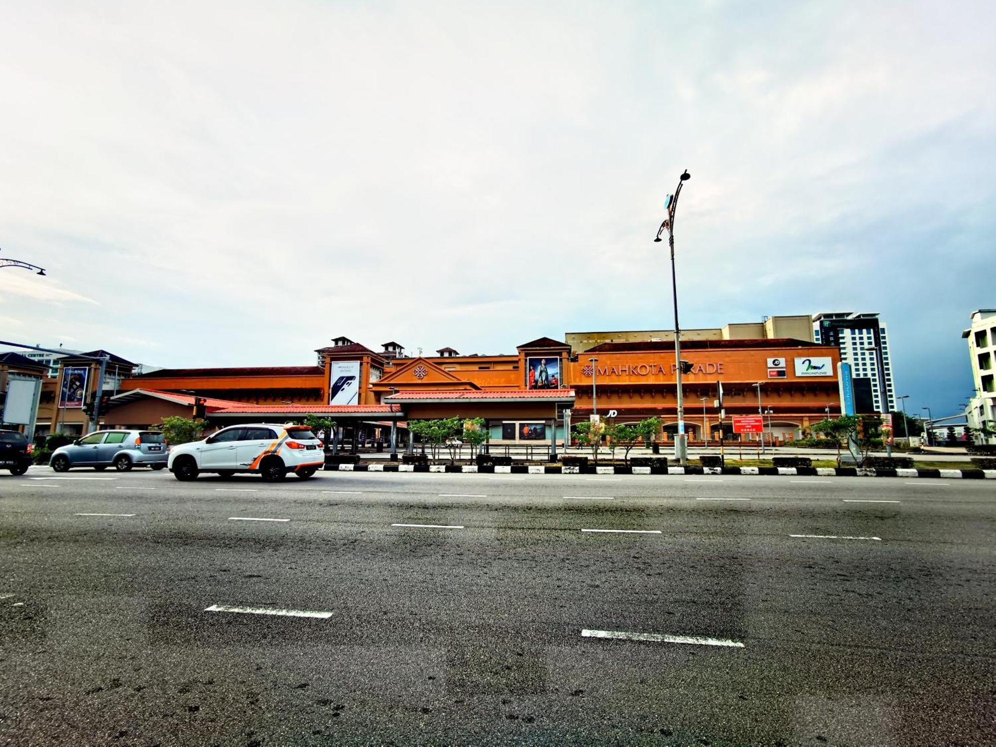 Bandar Melaka Family Bungalow Private Pool Bbq Wifi Netflix Malacca Exterior foto