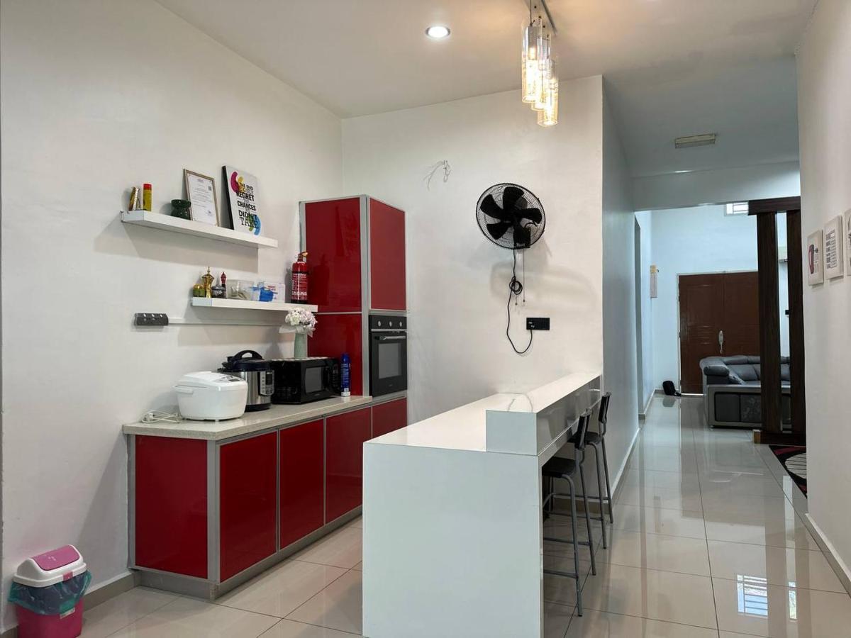 Bandar Melaka Family Bungalow Private Pool Bbq Wifi Netflix Malacca Exterior foto